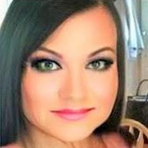 Meet your Posher, Sherrie